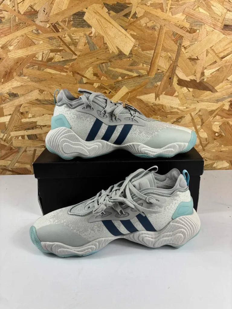 Baskets Adidas Trae Young 3 – Chaussures Basketball Homme – 44
