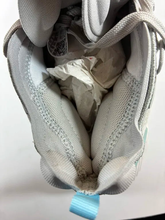 Baskets Adidas Trae Young 3 – Chaussures Basketball Homme – 44 2/3