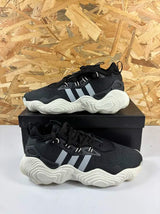 Baskets Adidas Trae Young 3 – Chaussures Basketball Homme – 43 1/3