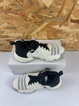Chaussures Basketball Adidas Trae Unlimited J Enfant – 40