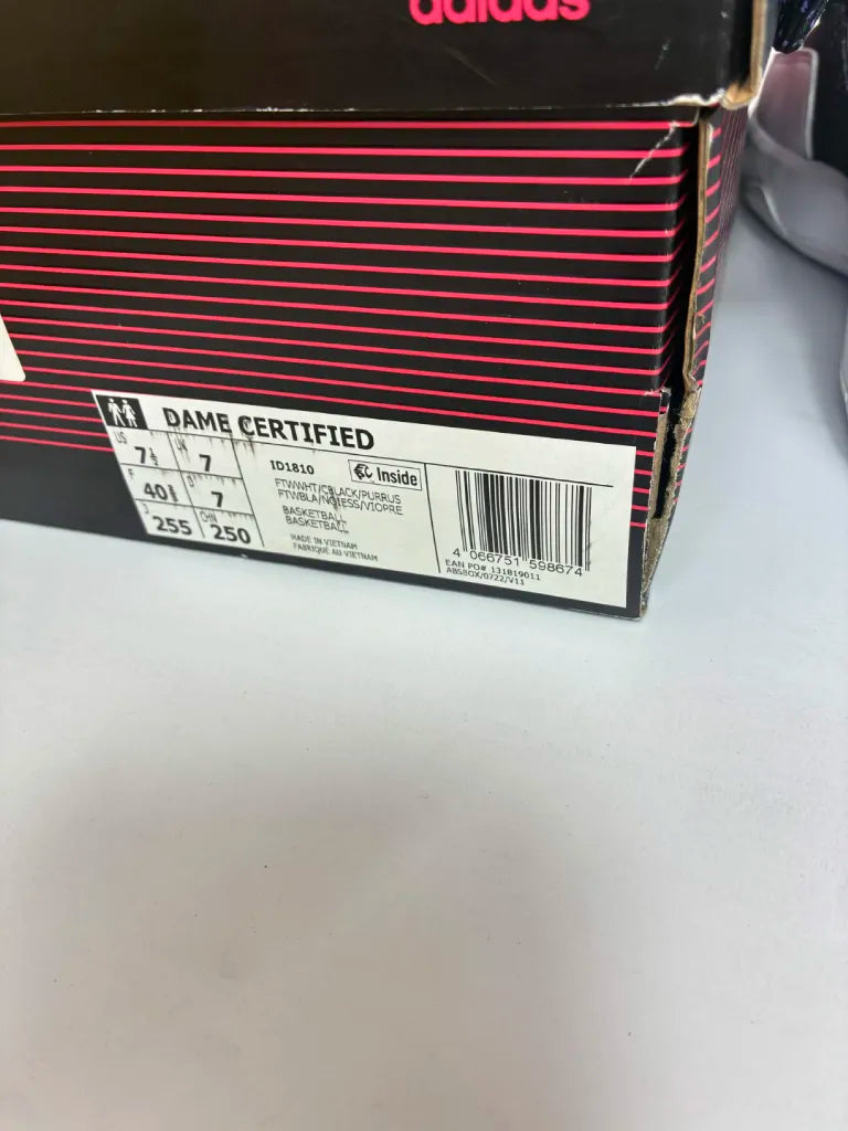 Chaussures Basketball Adidas Dame Certified Homme – 40 2/3