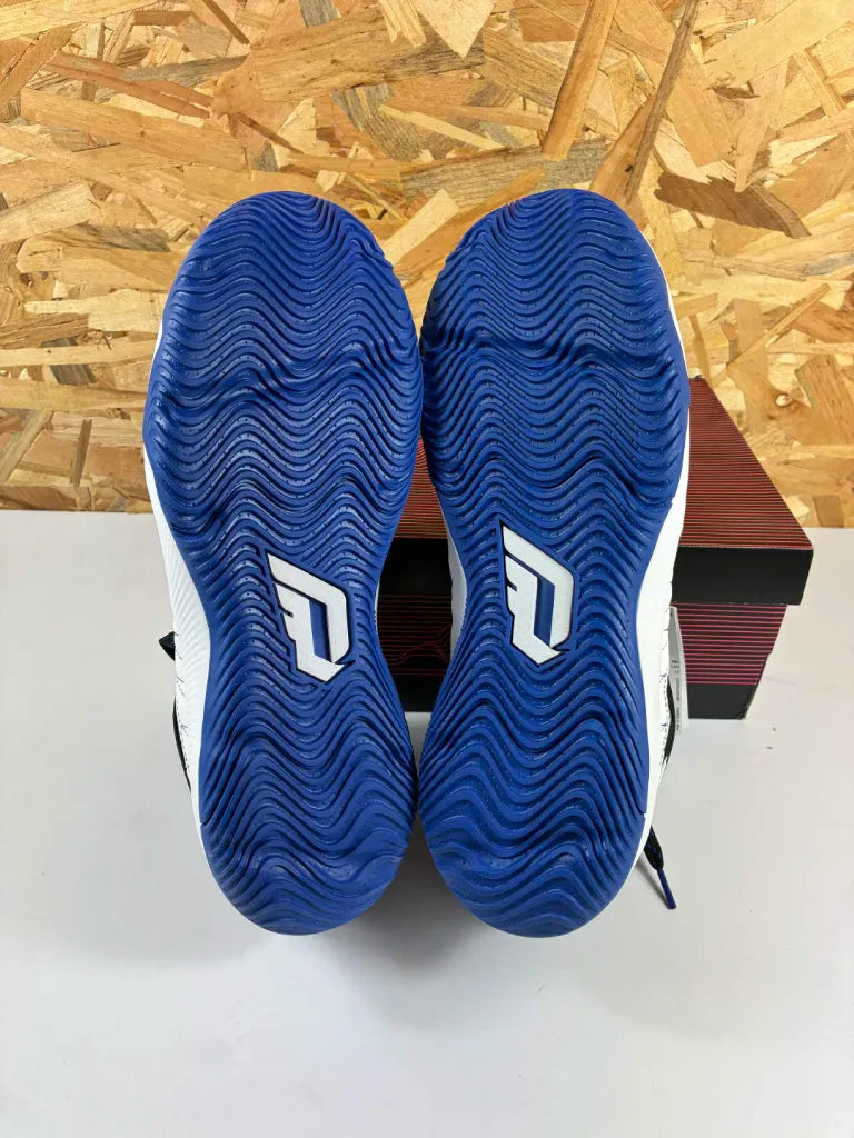 Chaussures Basketball Adidas Dame Certified Homme – 47 1/3