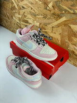 Baskets Nike Dunk Low LX Femme – 36,5 – Carton abîmé