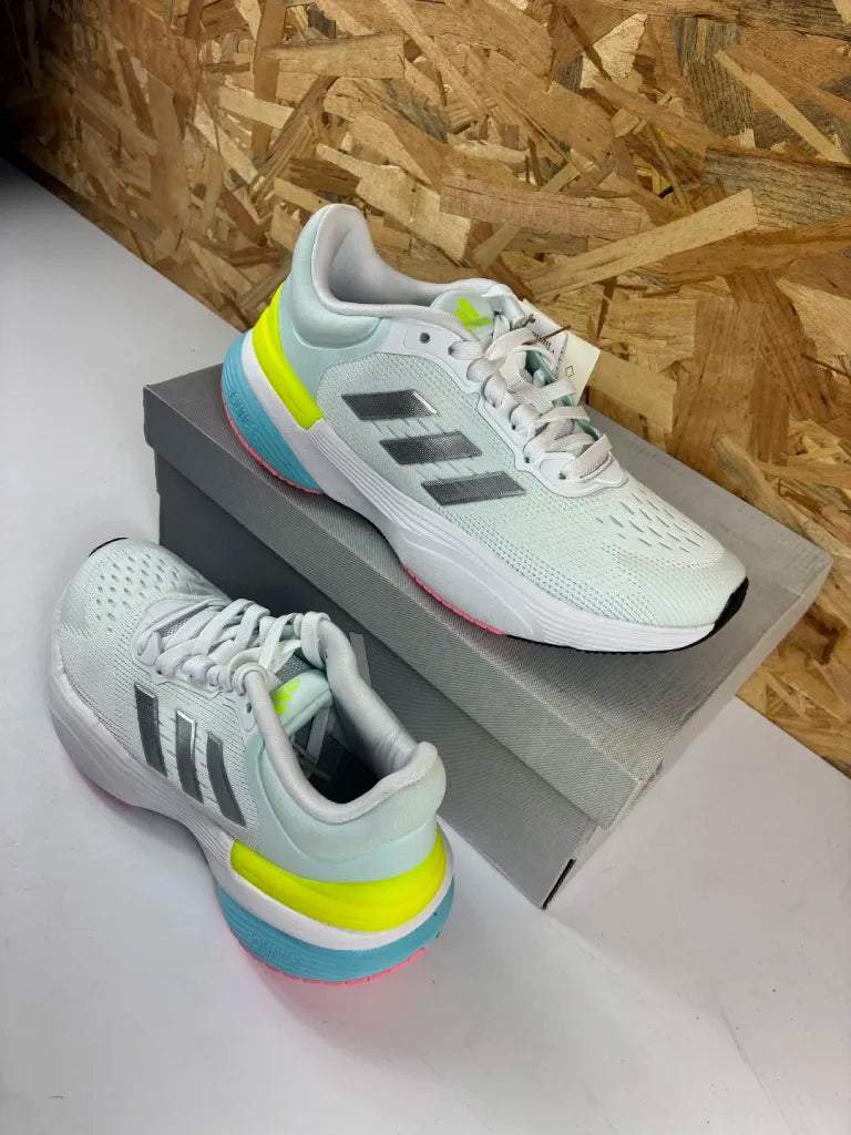 Chaussures Running Adidas Response Super 3.0 W Femme – 37 1/3 – HP2057