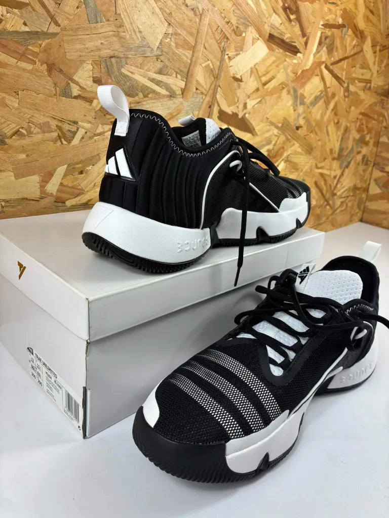 Chaussures Basketball Adidas Trae Unlimited Homme – 46 2/3 – HQ1020