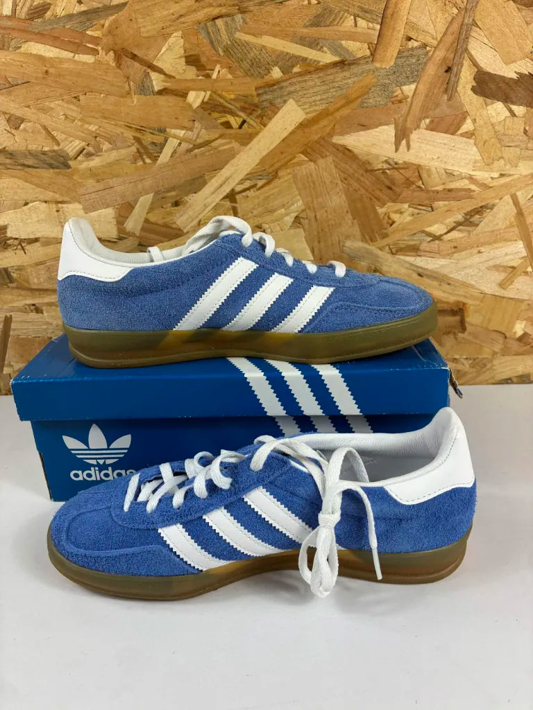Baskets Femme Adidas Gazelle Indoor W Blue Fusion – 36 2/3 – HQ8717