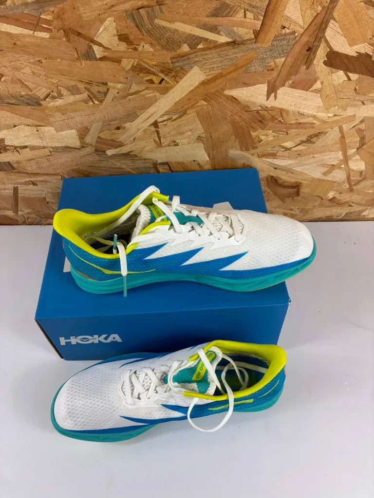 Hoka Crescendo MD Unisexe – Pointes Athlétisme – 40 2/3 – 1134520