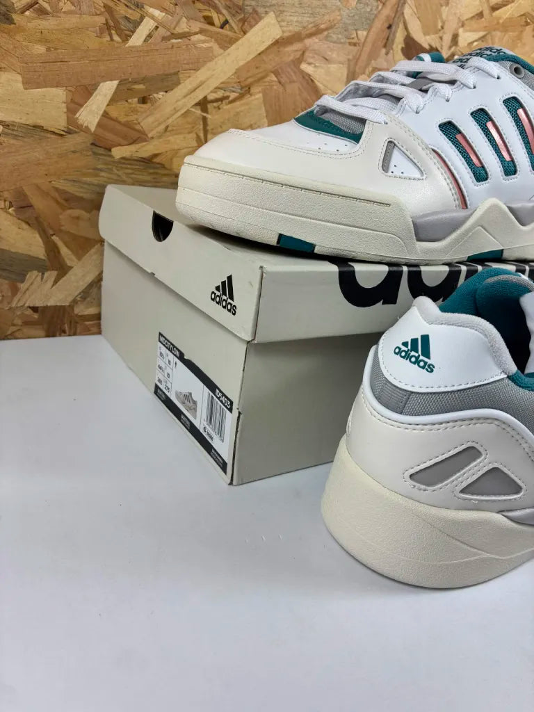 Chaussures Basketball Adidas Midcity Low Homme – 44 2/3 – ID5403