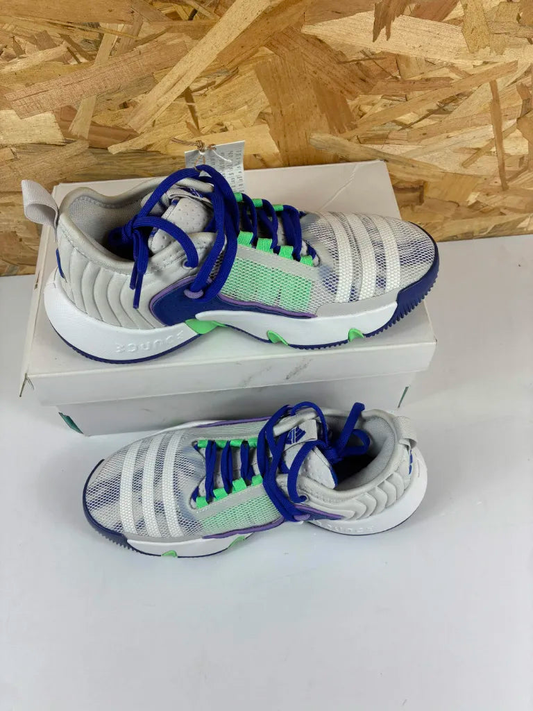 Chaussures Basketball Adidas Trae Unlimited J Enfant – 36 – HQ3459