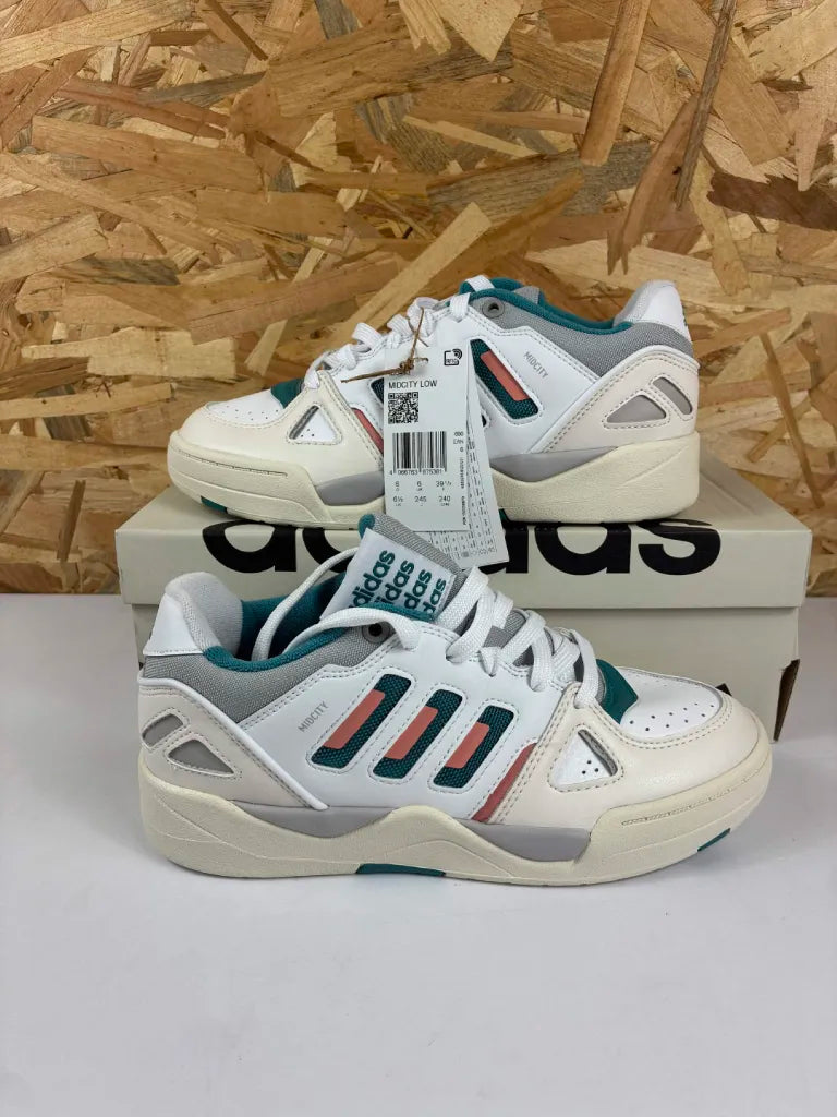 Chaussures Basketball Adidas Midcity Low Homme – 39 1/3 – ID5403