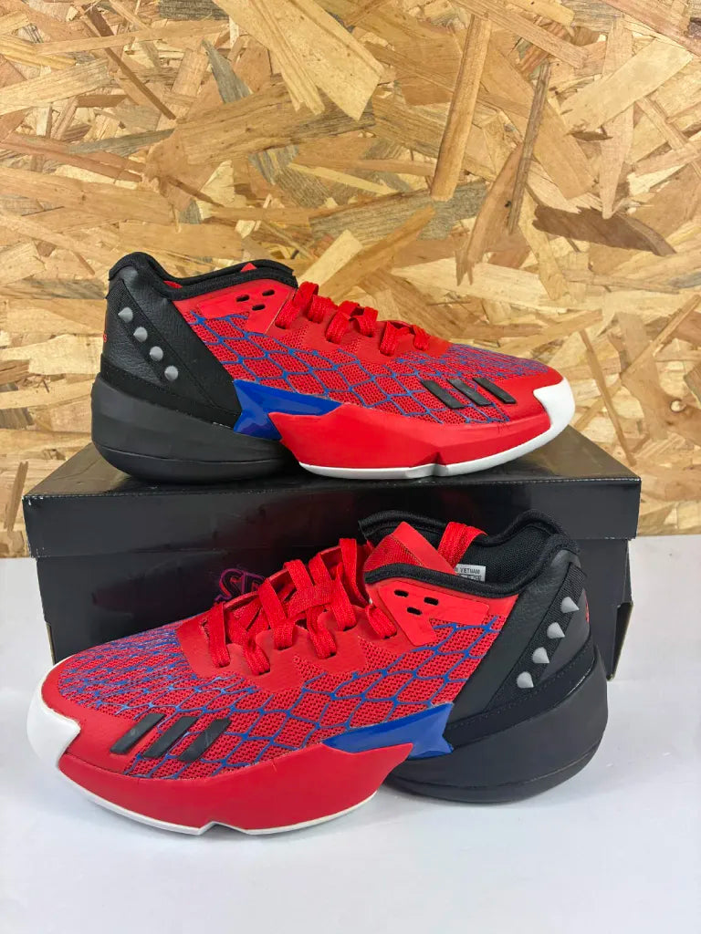 Chaussures Basketball Adidas D.O.N. Issue 4 Enfant – 40 – HR1616