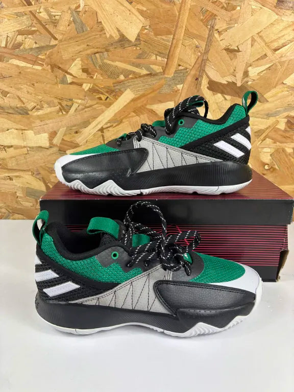 Chaussures Basketball Adidas Dame Certified Femme – 39 1/3 – ID1808