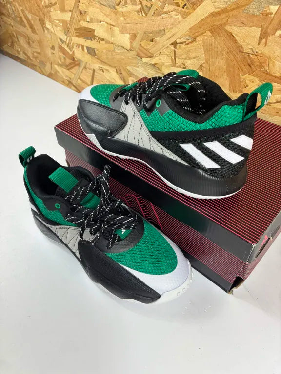 Chaussures Basketball Adidas Dame Certified Femme – 39 1/3 – ID1808