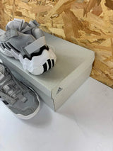 Adidas Exhibit B WMNS Mid Femme 36 – Chaussures de Basketball GY8983