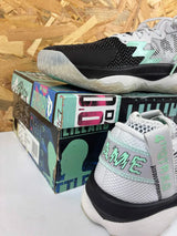 Adidas Dame 8 J Enfant 40 – Chaussures de Basketball GY2907