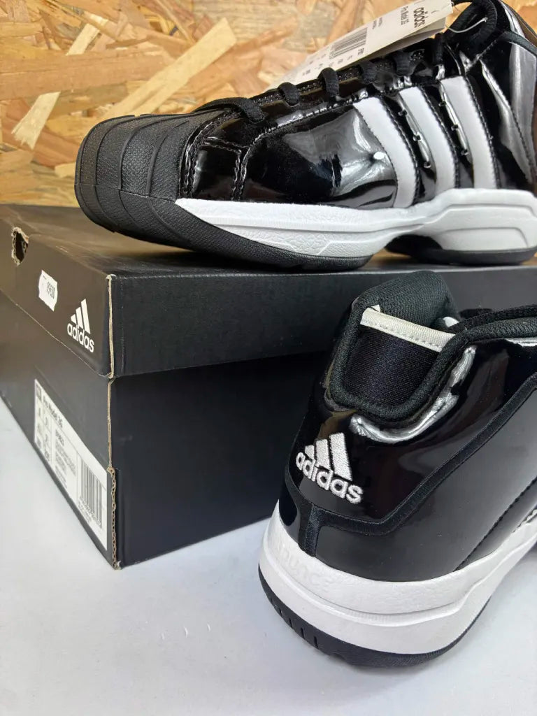 Adidas Pro Model 2G Homme 41 1/3 – Chaussures de Basketball EF9821