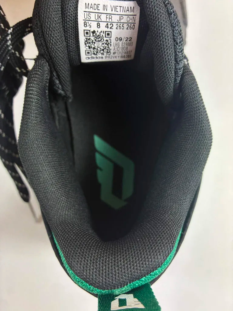 Adidas Dame Certified Homme 42 – Chaussures de Basketball ID1808