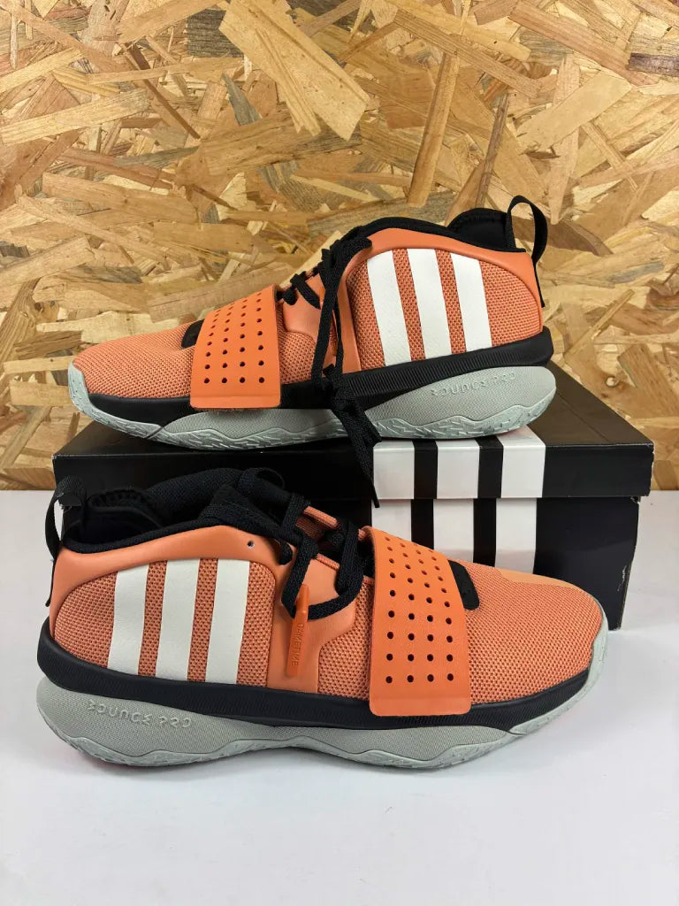 Adidas Dame 8 EXTPLY Homme 47 1/3 – Chaussures de Basketball IF1515