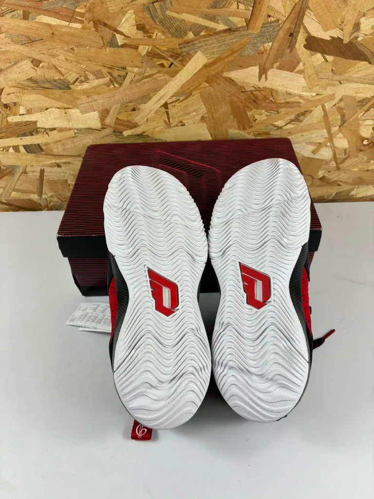 Adidas Dame Certified Homme 41 1/3 – Chaussures de Basketball HR0728