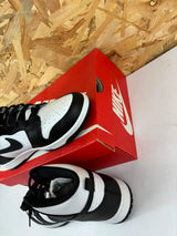 Nike Dunk High Retro Homme 44,5 – White Black Orange DD1399-105