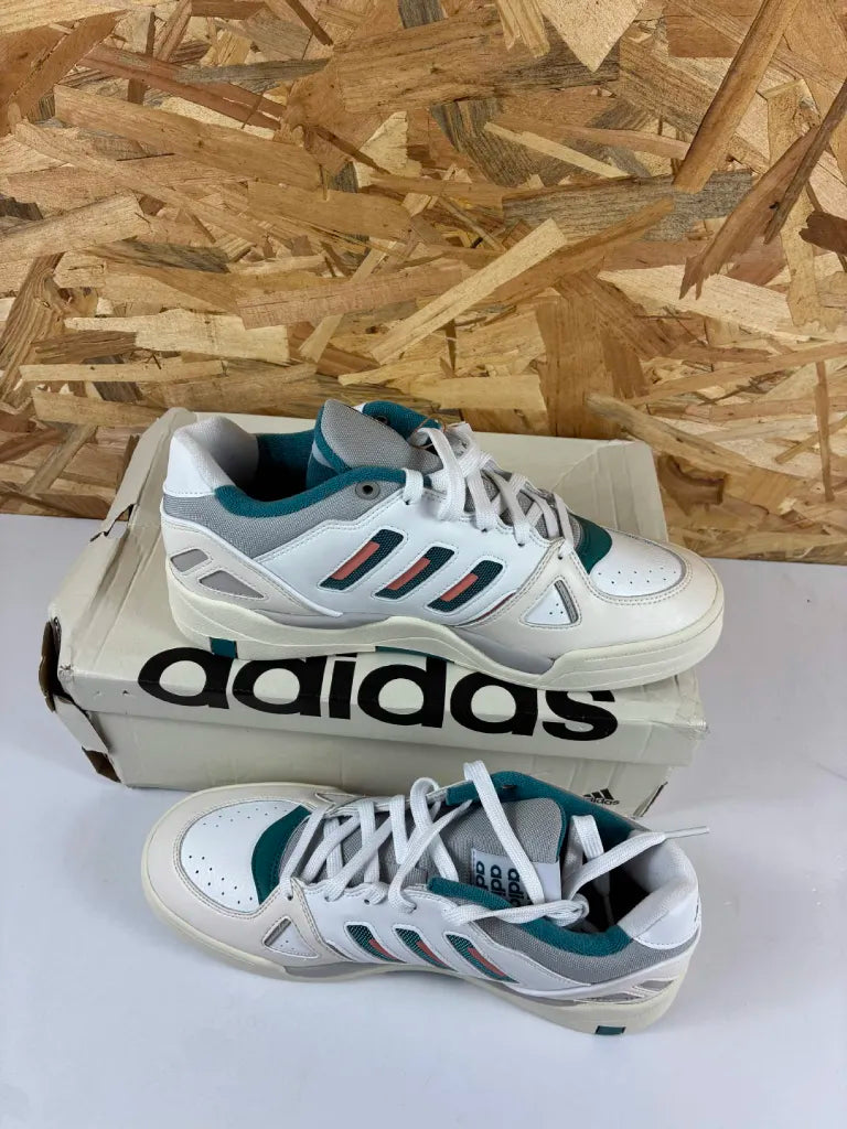 Adidas Midcity Low 43 1/3 – Chaussures Basketball ID5403