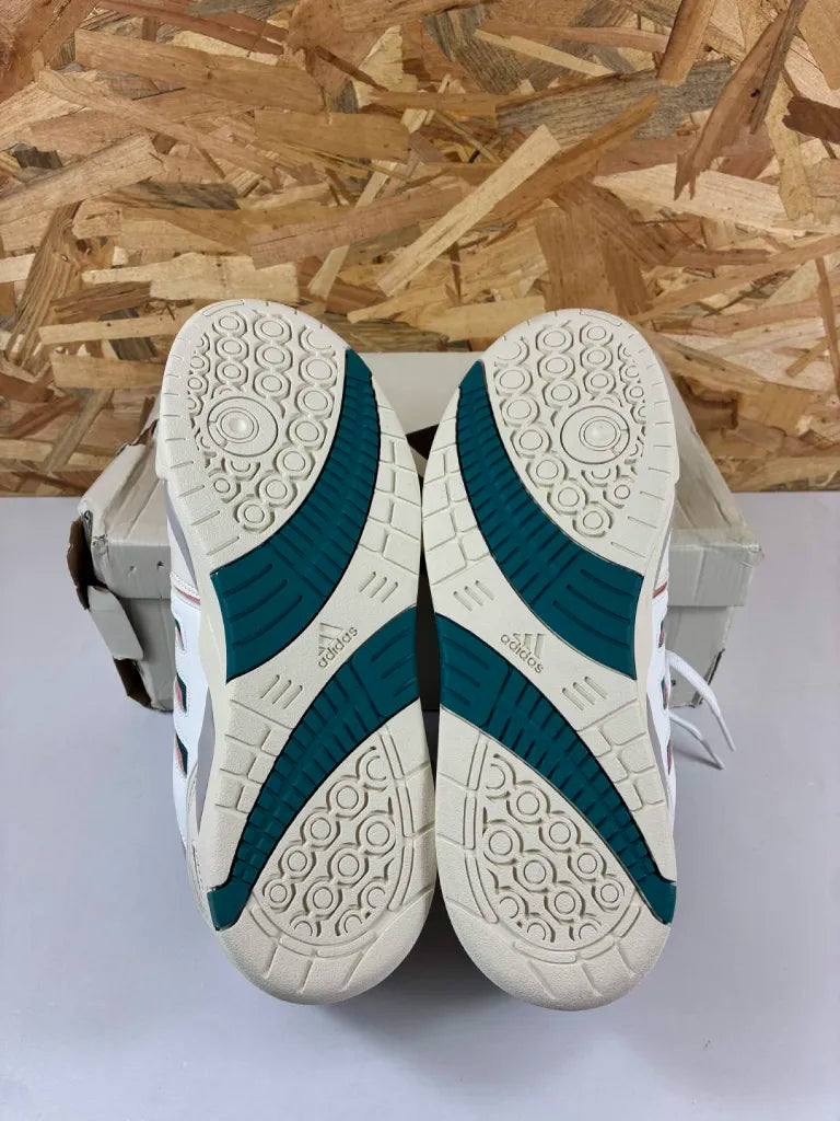 Adidas Midcity Low 43 1/3 – Chaussures Basketball ID5403