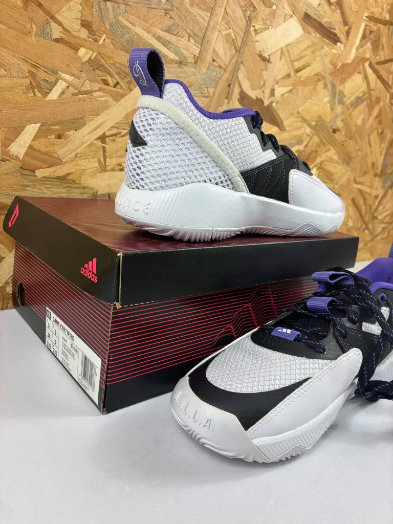Adidas Dame Certified Femme ID1810 – Chaussures de Basketball 38