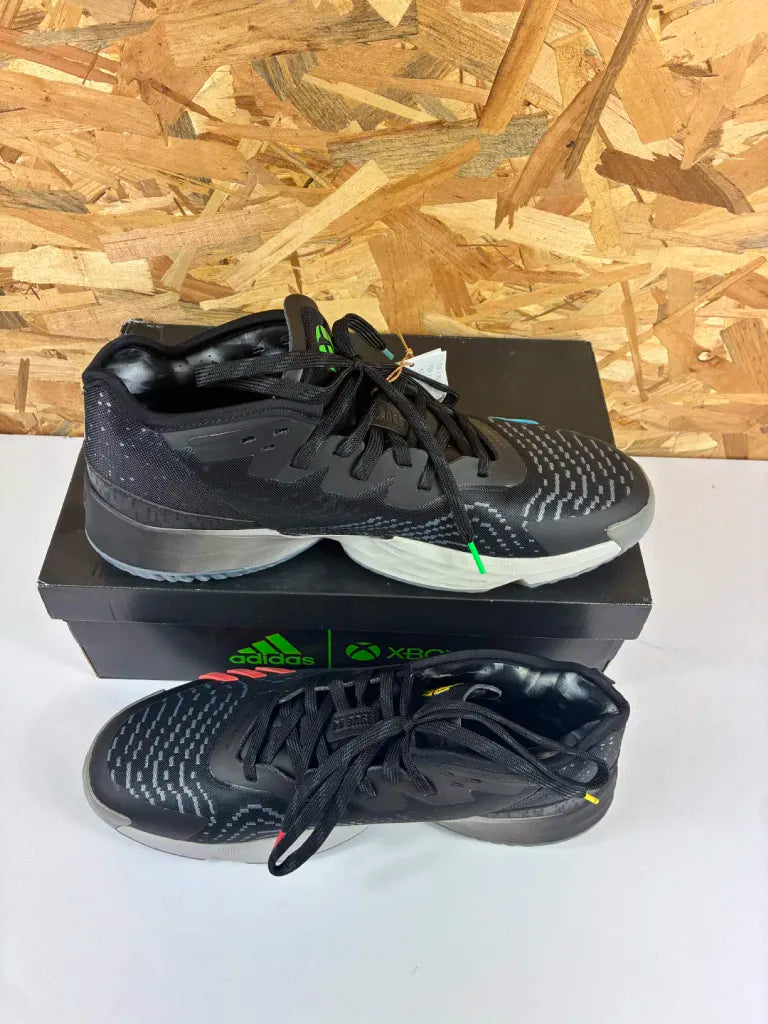 Chaussures de Basketball Adidas D.O.N. Issue 4 Xbox HR0714 – 47 1/3