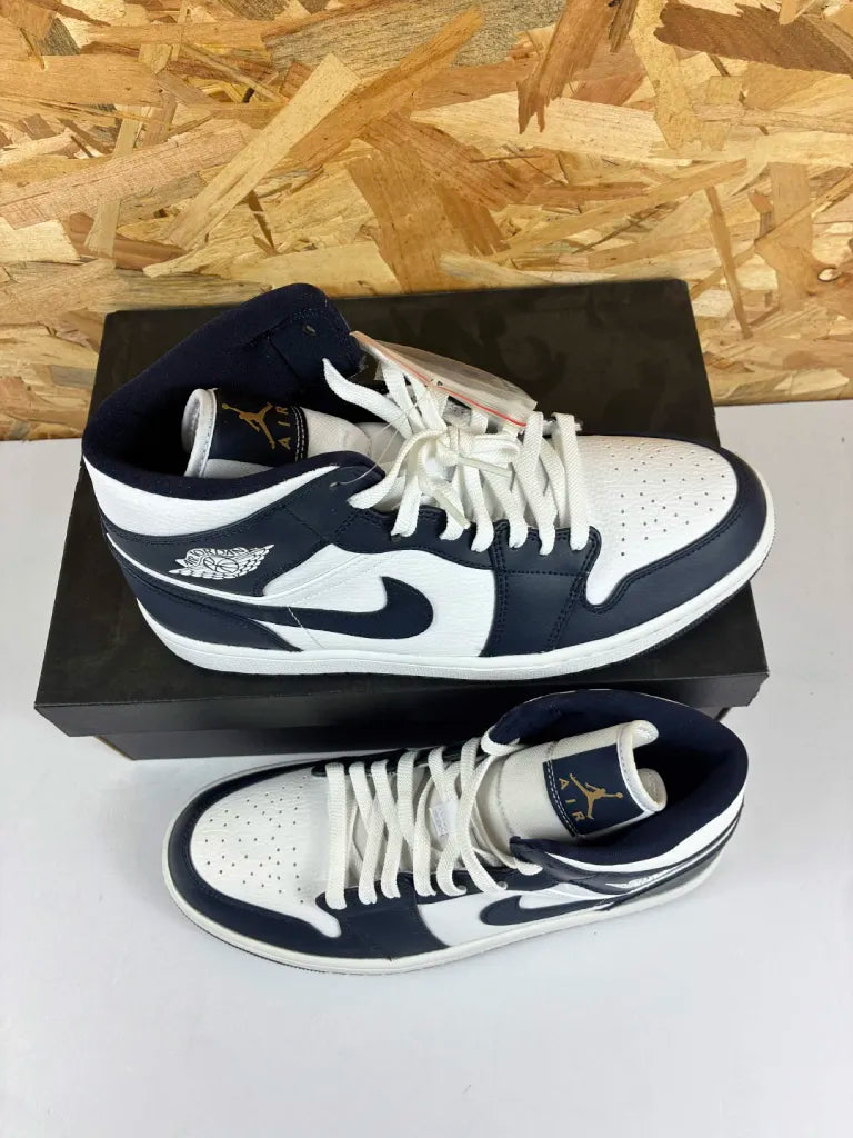 Air Jordan 1 Mid 554724-174 – 44,5 EU