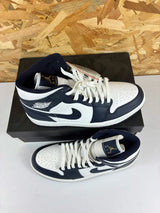 Air Jordan 1 Mid 554724-174 – 44,5 EU
