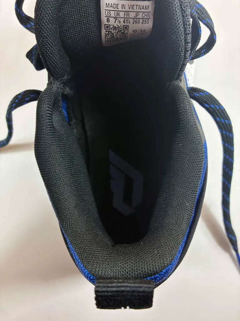 Chaussures de Basketball Homme Adidas Dame Certified ID1811 – 41 1/3 EU