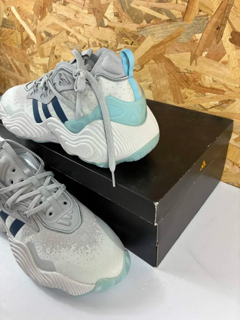 Chaussures de Basketball Homme Adidas Trae Young 3 IF2709 – 46 2/3