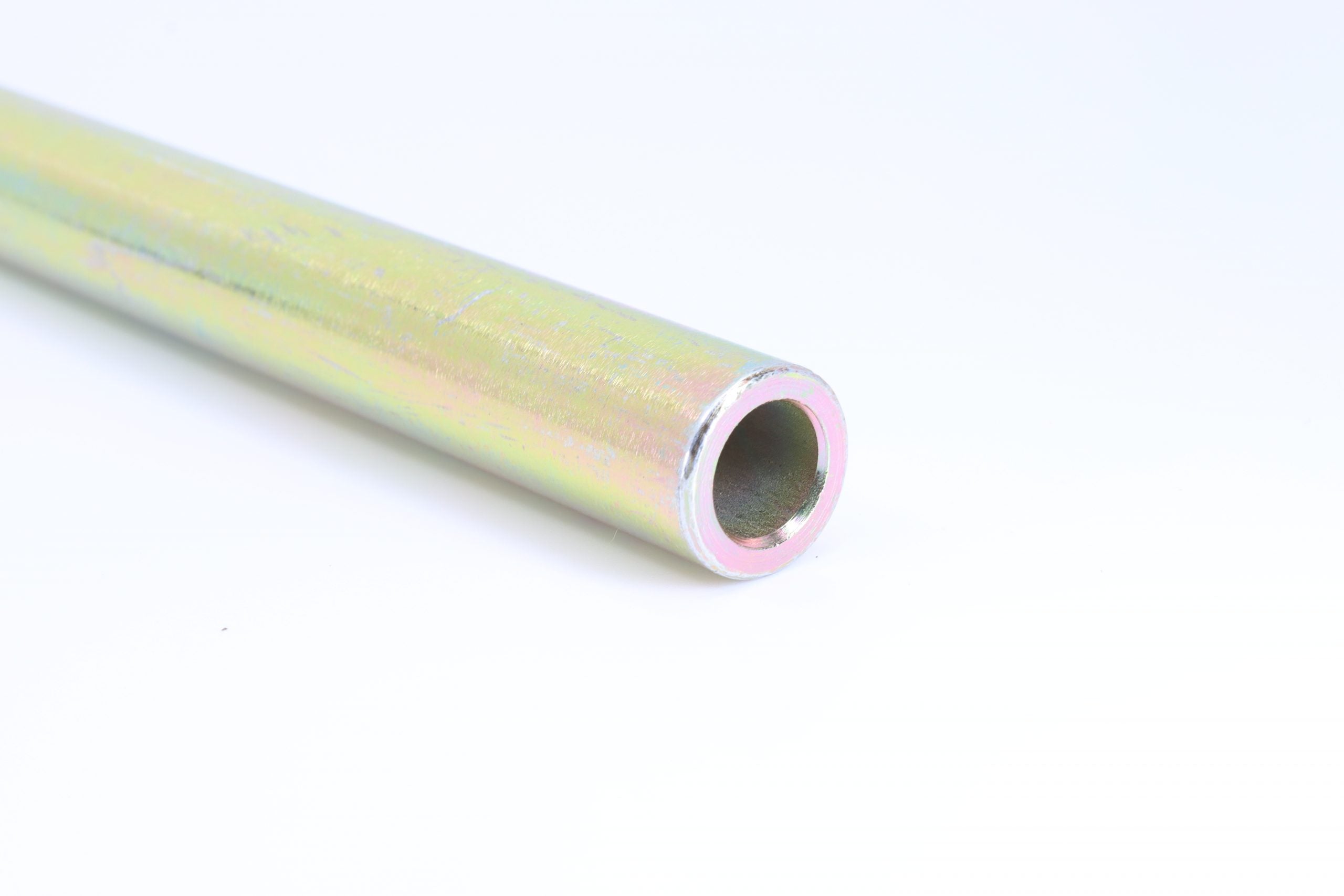 Entretoise centrale bras oscillant arrière supérieur CFMOTO UFORCE 600