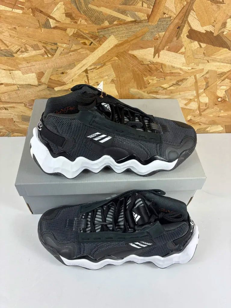 Chaussures de Basketball Femme Adidas Exhibit B Candace PE GZ2349 – 40 2/3