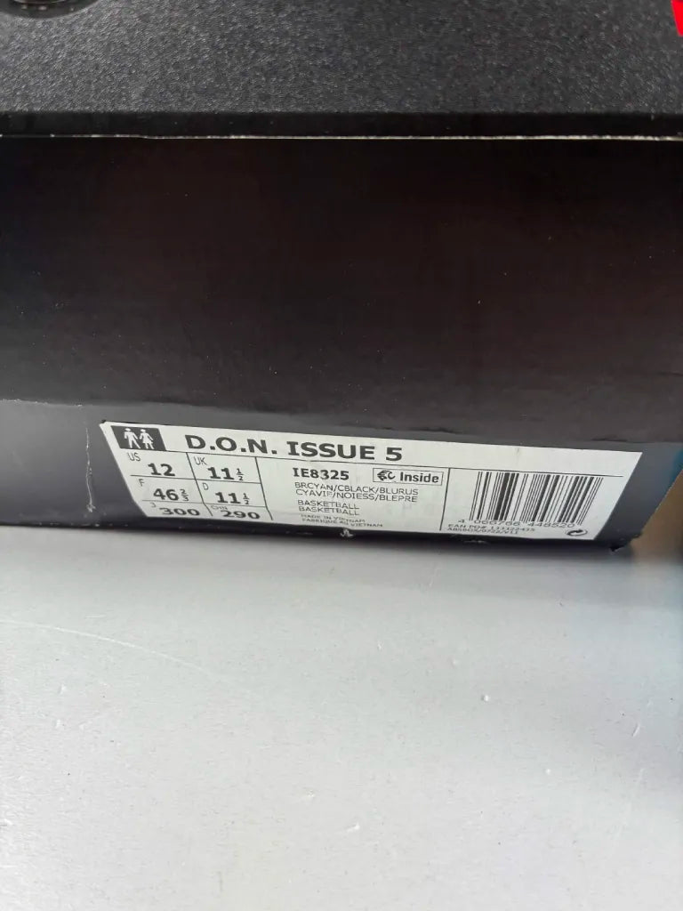 Chaussures de Basketball Homme Adidas D.O.N. Issue 5 IE8325 – 46 2/3
