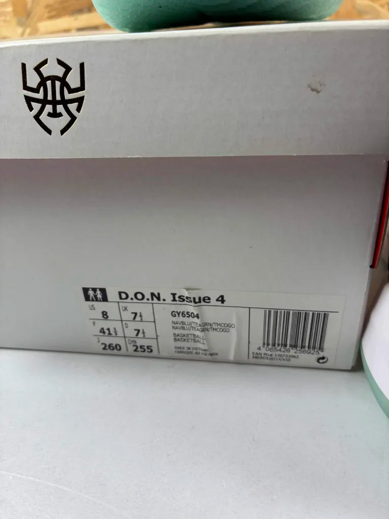 Chaussures de Basketball Adidas D.O.N. Issue 4 Homme 41 1/3 – GY6504