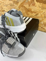 Chaussures de Basketball Adidas Dame 8 EXTPLY Homme Gris Or – 42 – IG8086
