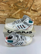 Chaussures de Basketball Adidas Midcity Mid Homme 45 1/3 – ID5402