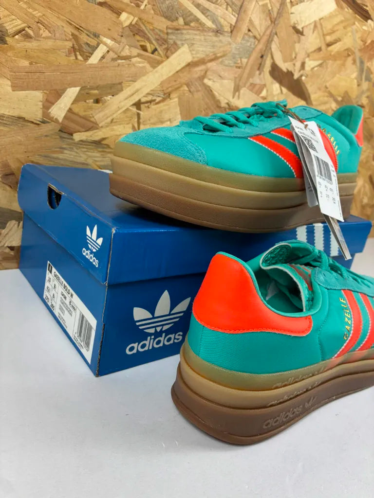 Baskets Adidas Gazelle Bold Femme Marron – 42 2/3 – IG4386