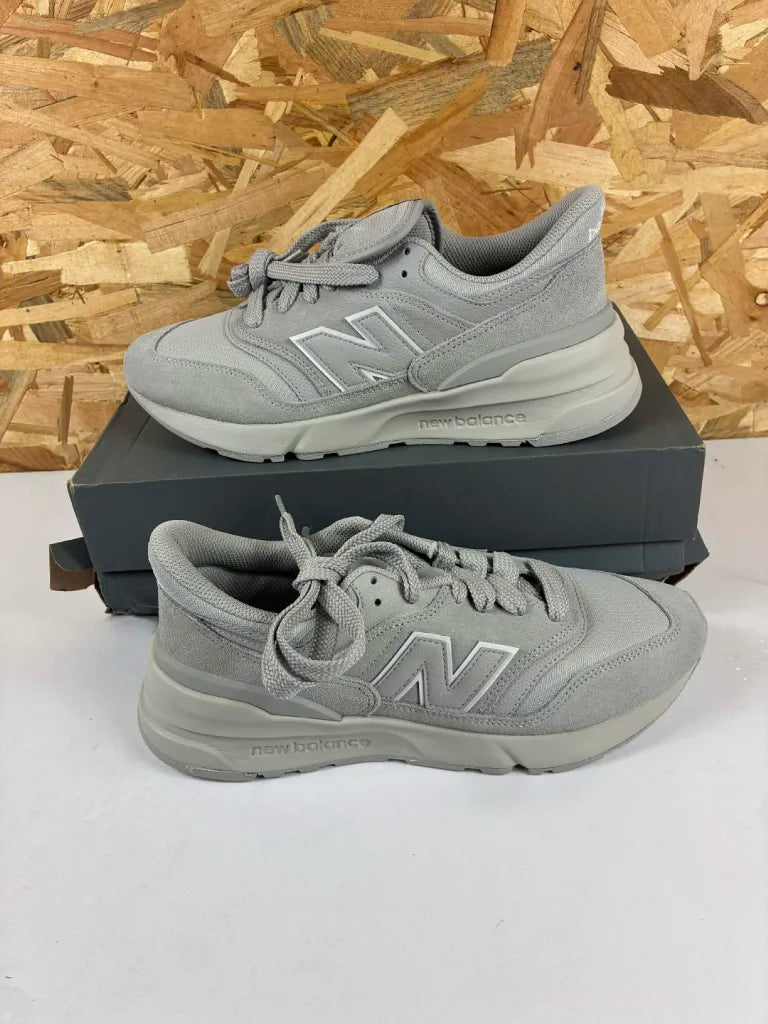 Baskets New Balance Homme Gris – 41 1/2 – U997RMG