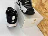 Adidas Trae Unlimited C Enfant Noir Blanc – 35 – HP6744