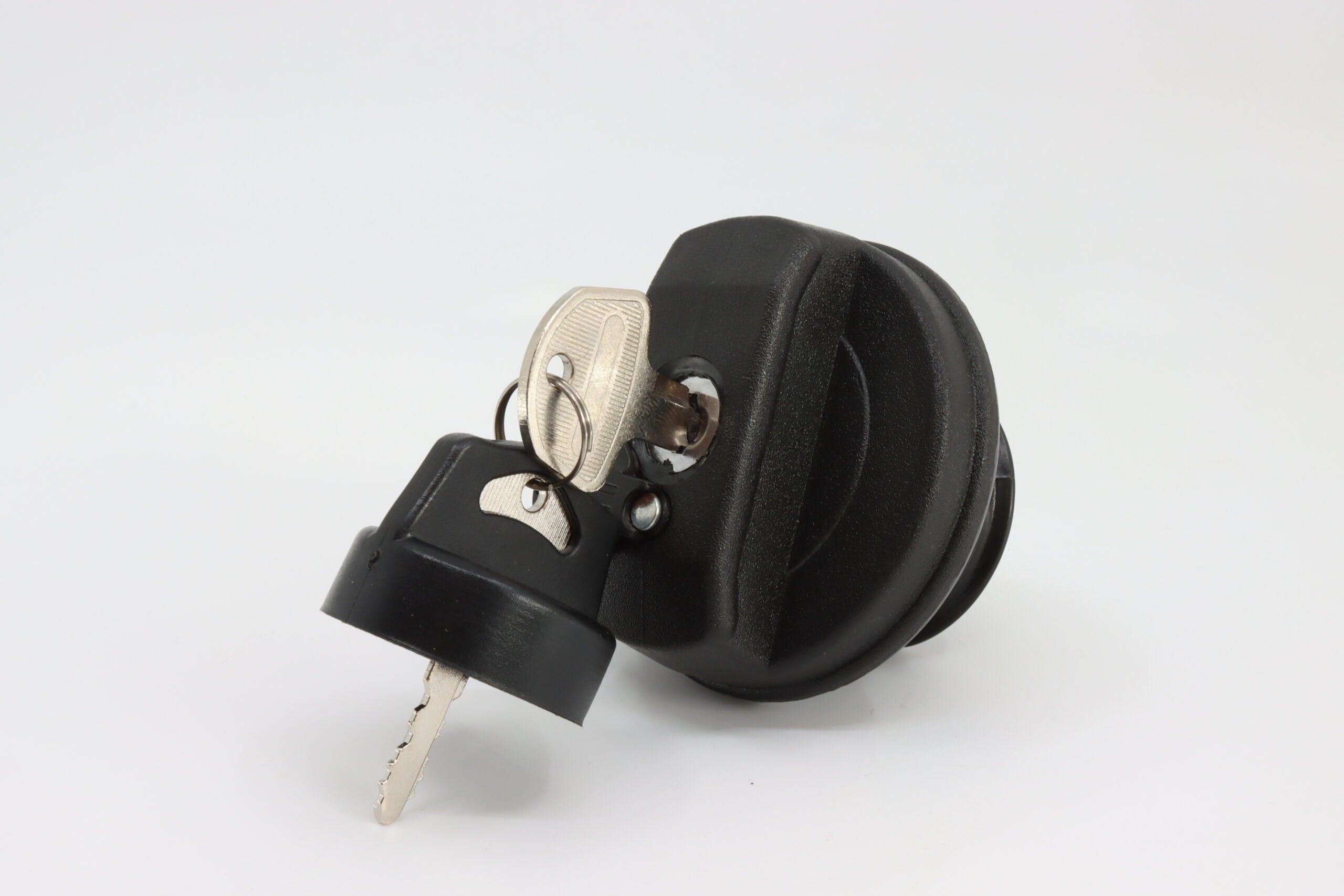 Bouchon de réservoir avec verrou d’origine CFMOTO – 7020-010120