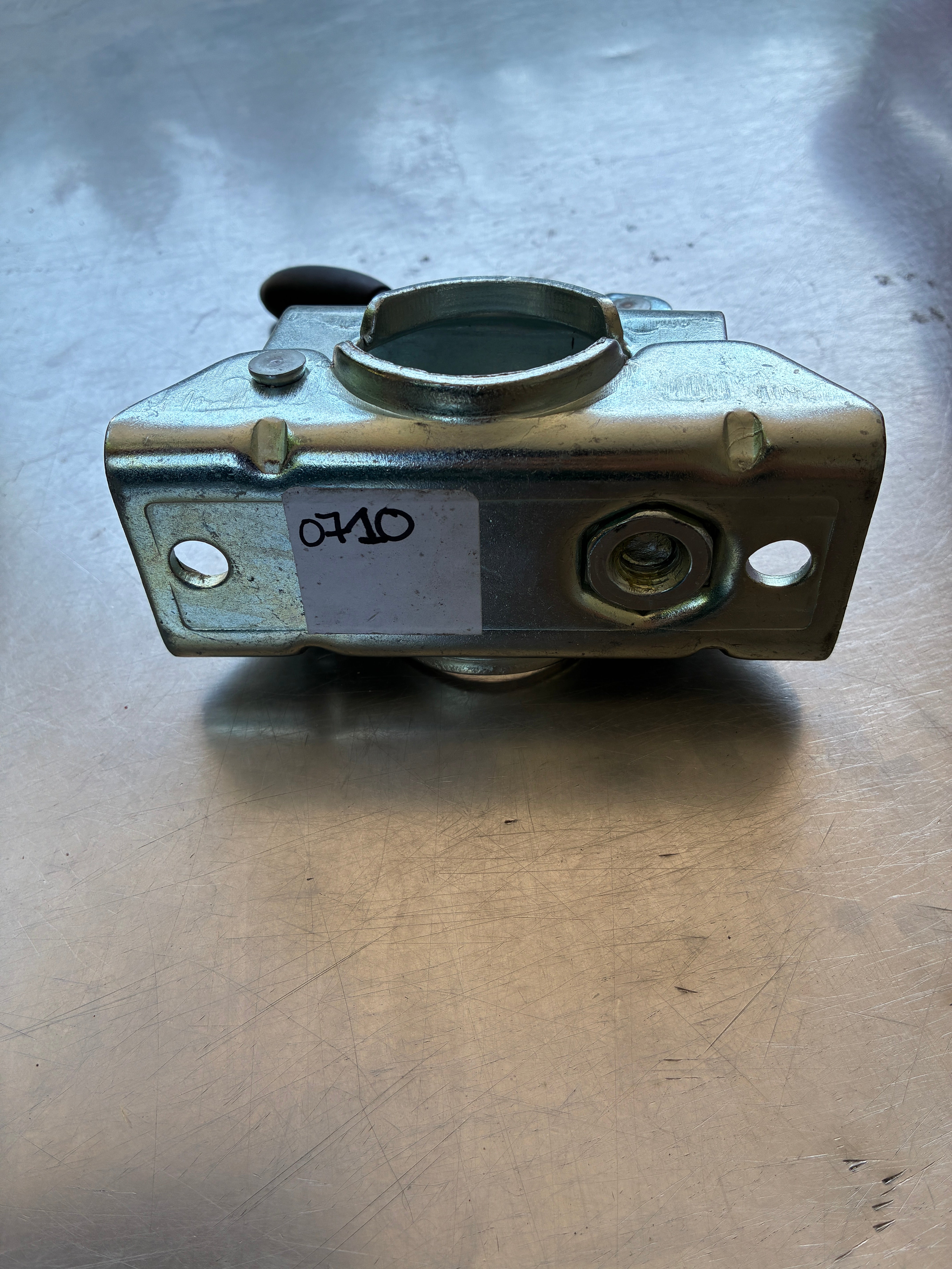 Collier à charnière DTR pour roue jockey remorque – Ø48 mm – Neuf