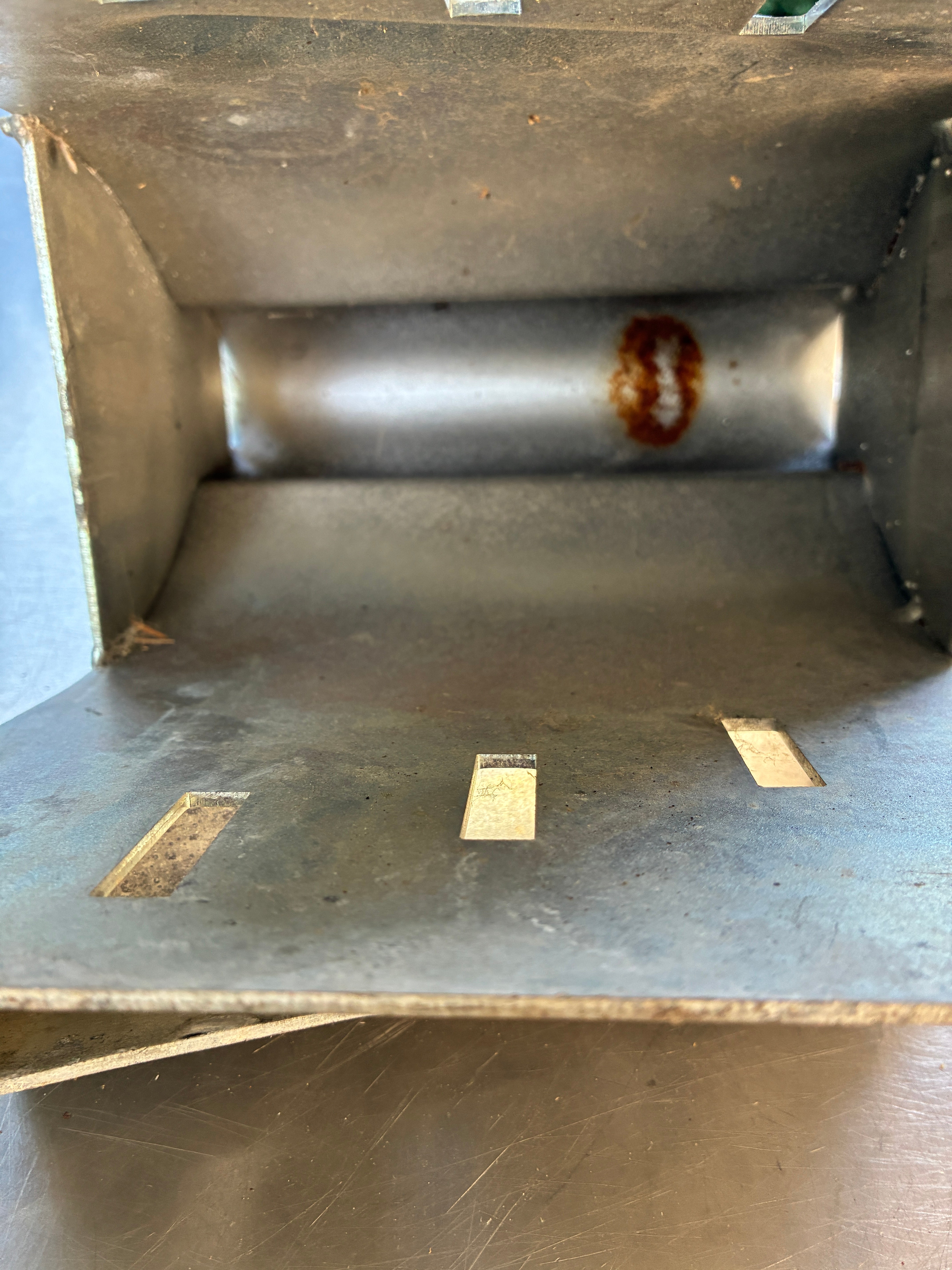 Antivol remorque – Caisson tête d’attelage universel avec cadenas – Occasion