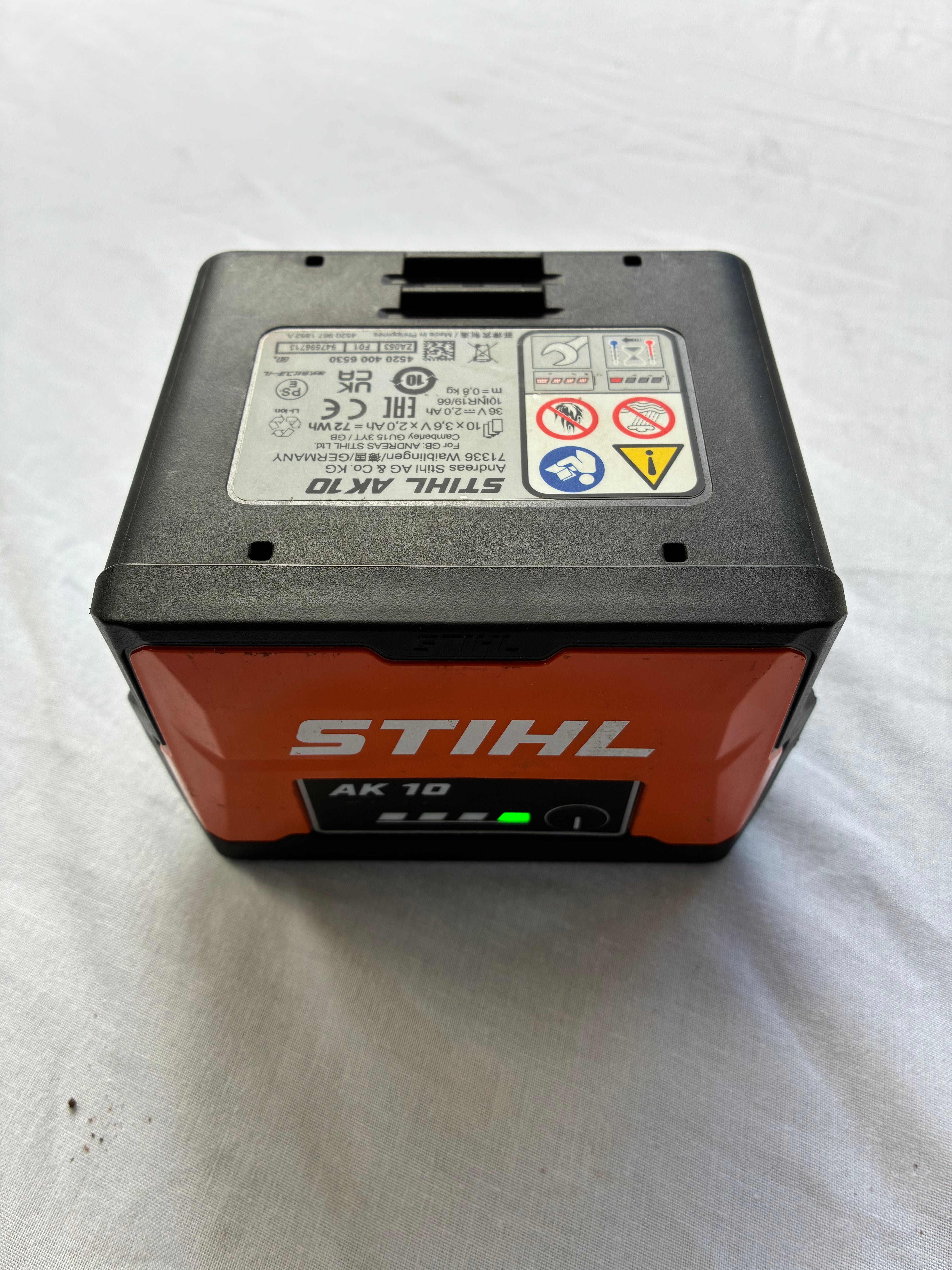 Batterie STIHL AK 10 – 36V Lithium-ion – Occasion très bon état – 72 Wh