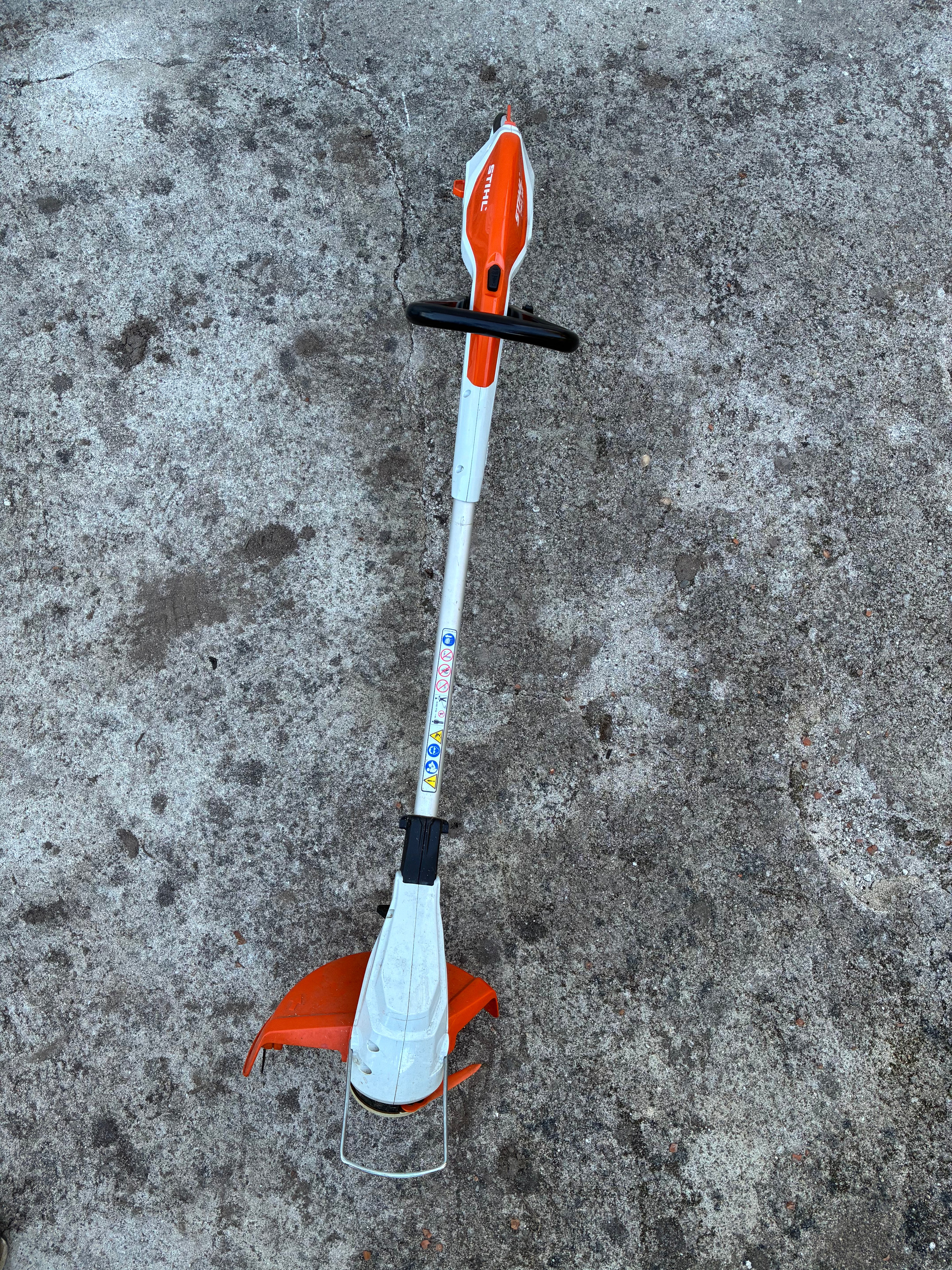 Débroussailleuse à batterie STIHL FSA 45 sans chargeur très bon état