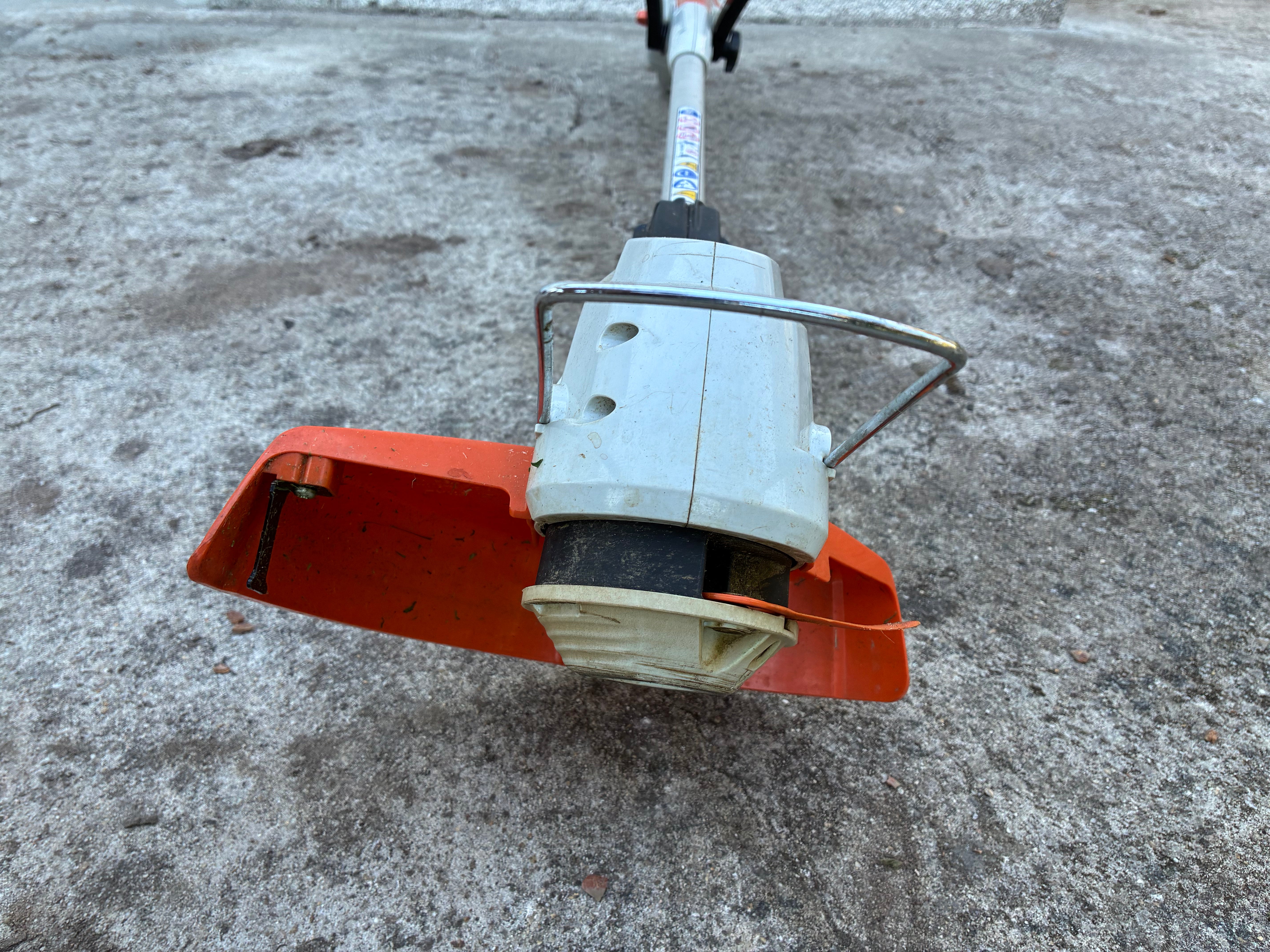 Débroussailleuse à batterie STIHL FSA 45 sans chargeur très bon état