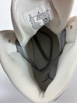 Baskets Air Jordan 1 Mid Femme Blanc Gris – Taille 42