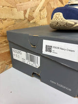 Baskets New Balance 2002R Navy Cream – Chaussures Sneakers – 39,5