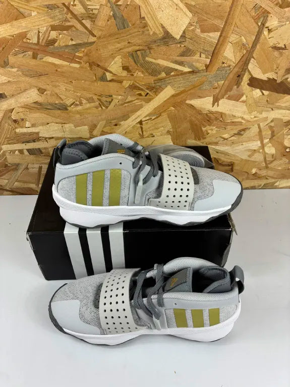 Baskets Adidas Dame 8 Extply – Chaussures Basketball Homme – 42 2/3